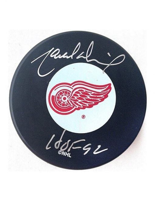 Marcel Dionne Autographed Puck Detroit Red Wings